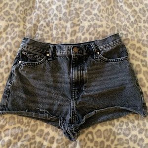 BDG (urban outfitters) high waisted black shorts!